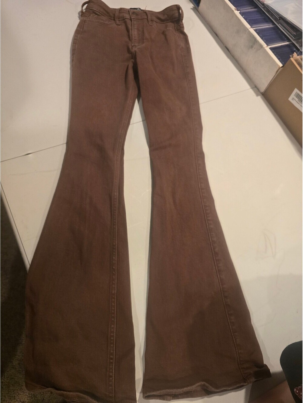 Hollister High-Rise Vintage Flare Jeans in Brown, Size W23 L32